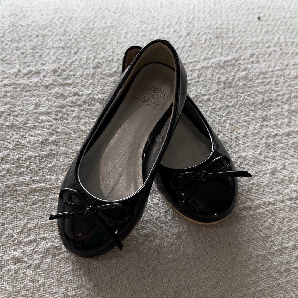 Janie and Jack Black Patent Leather Ballet Flats with Bow